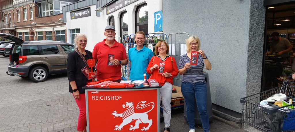 Info- Wahlstand